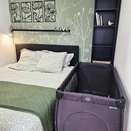 4 A 6 Personnes * 杜埃拉方丹