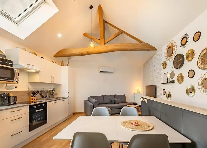 Апартаменты 4 A 6 Personnes